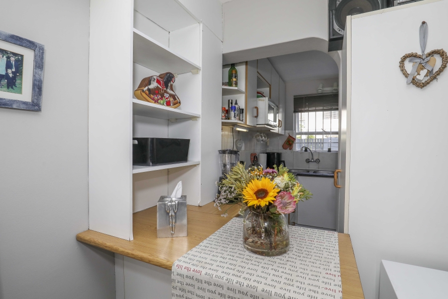 2 Bedroom Property for Sale in Plumstead Western Cape